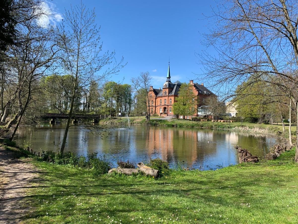 Seelund - Meeresrauschen Lauschen - Ruhiges Sonniges Apartment Mit Garten Und Terrasse Nahe Strand Und Ostsee Шёнхаген Экстерьер фото
