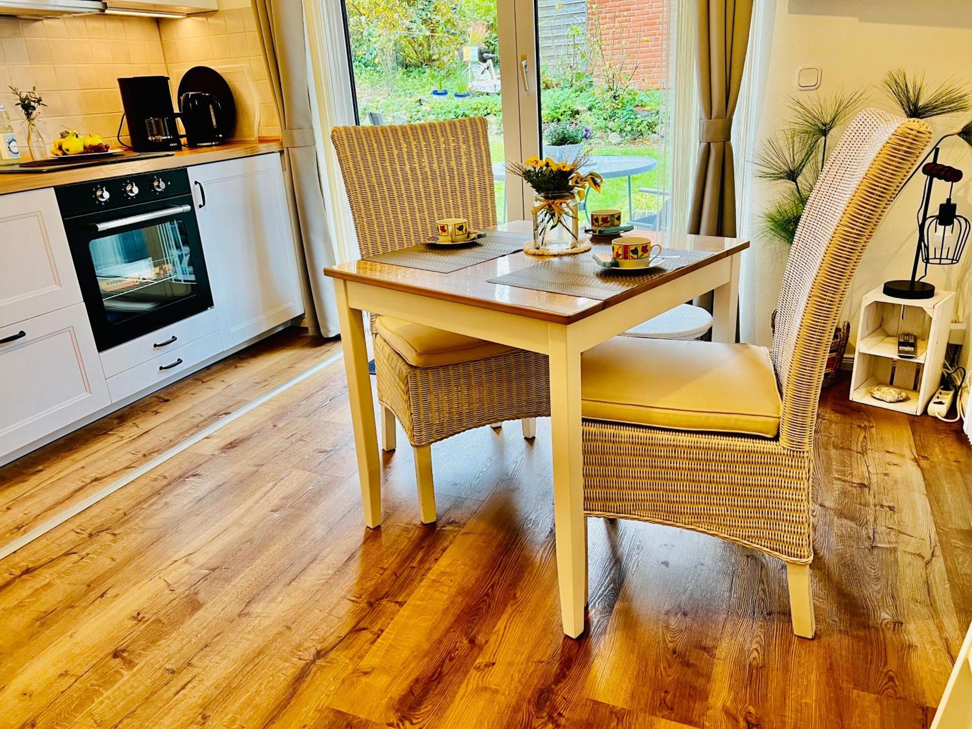 Seelund - Meeresrauschen Lauschen - Ruhiges Sonniges Apartment Mit Garten Und Terrasse Nahe Strand Und Ostsee Шёнхаген Экстерьер фото